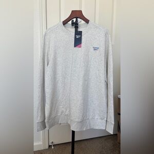 Reebok womens crewneck sweatshirt